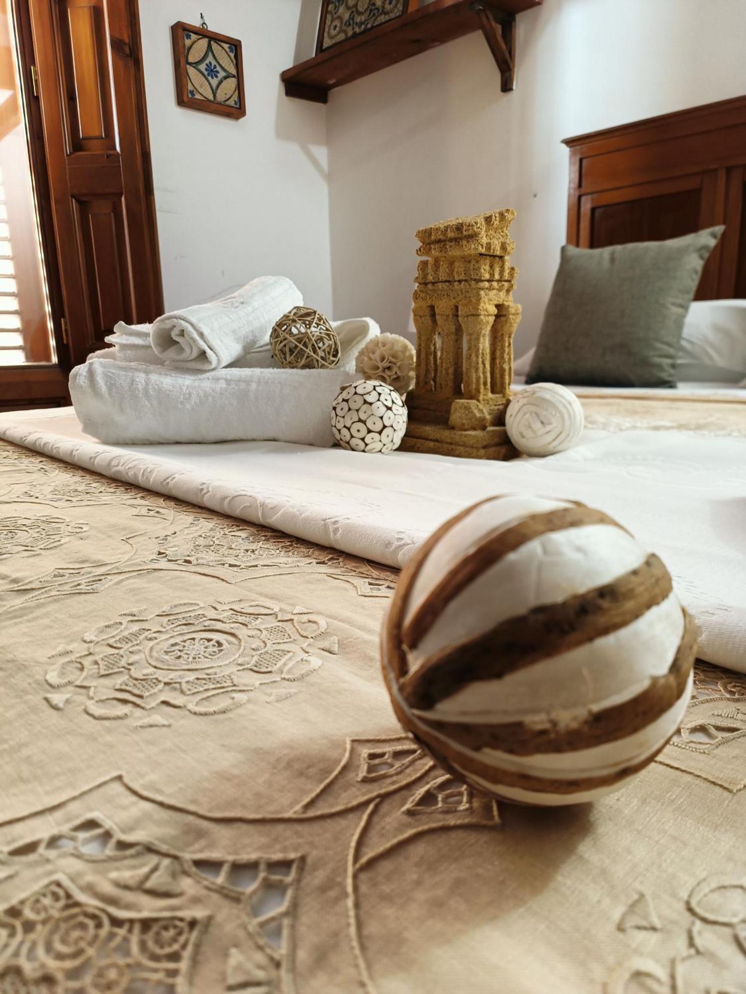 Afena Rent Bedrooms Агридженто Екстериор снимка